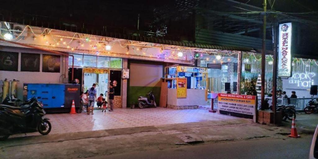Nasional Hotel Gunungsitoli Exteriér fotografie